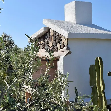 La Ginestra Landhuis Orosei