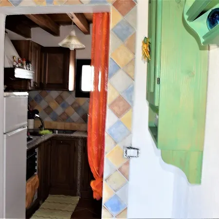 La Ginestra Landhuis Orosei